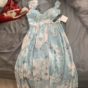 Lulu’s Floral Maxi Dress